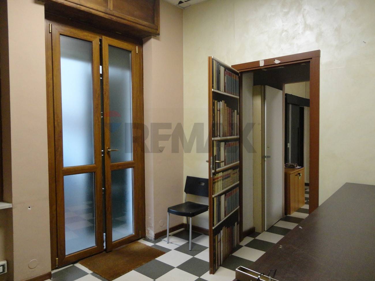 Locale Commerciale in affitto a Piossasco