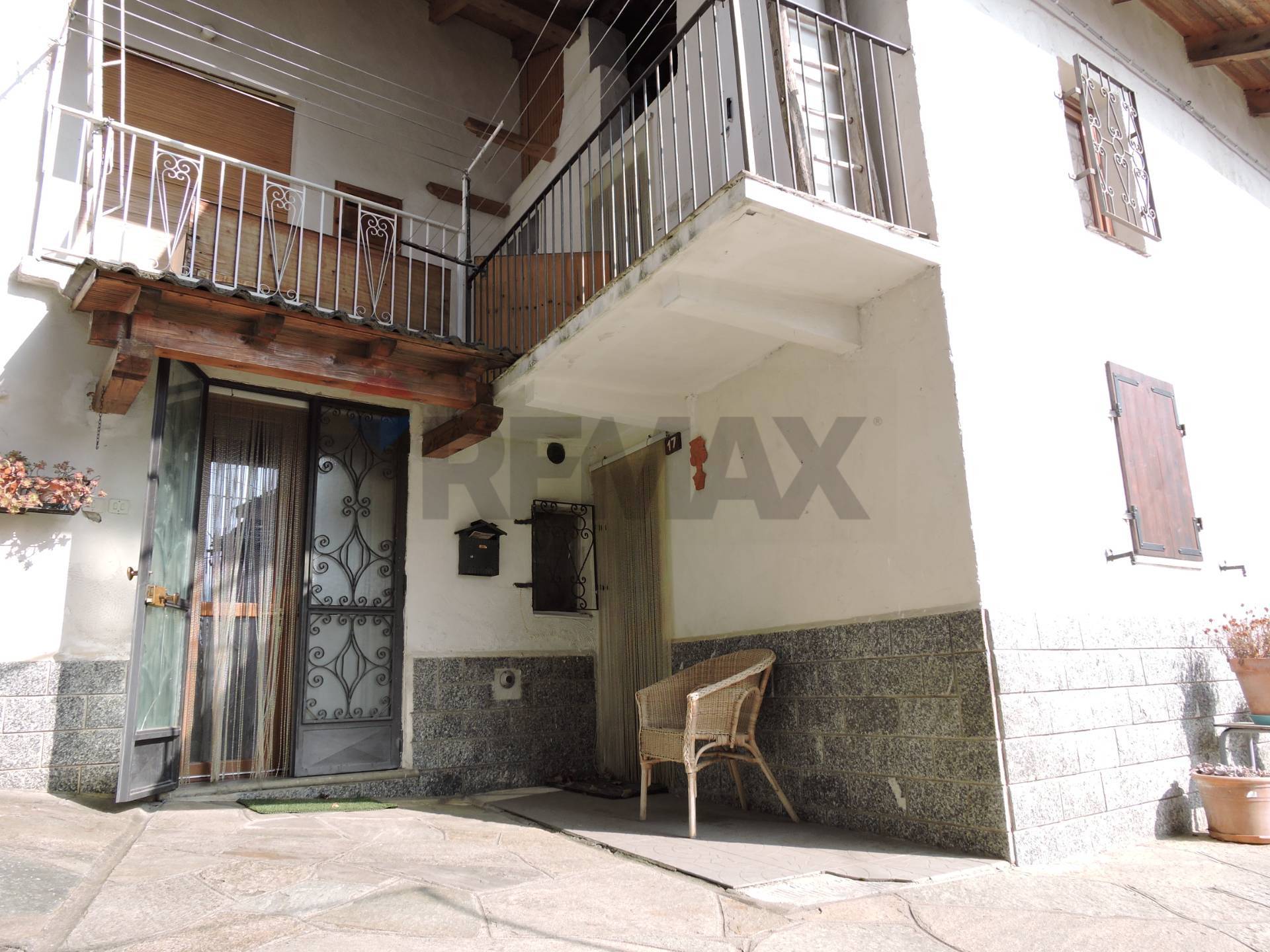 Casa Semindipendente in vendita a Coazze