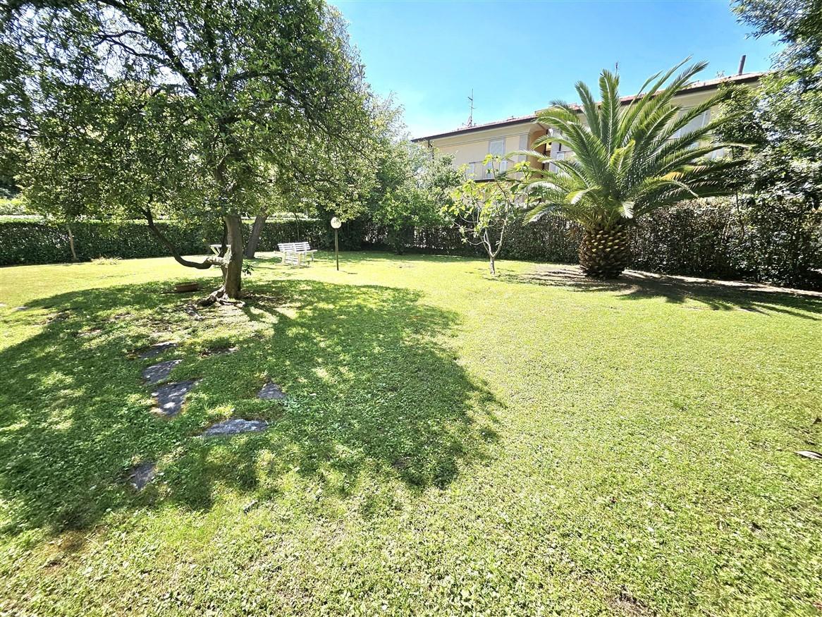 Appartamento da ristrutturare, Massa marina di