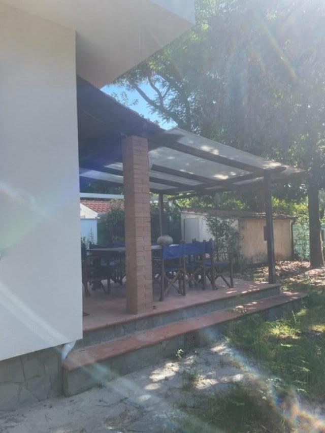 Villa arredata in affitto, Massa poveromo