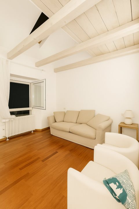 Trilocale in affitto a Milano