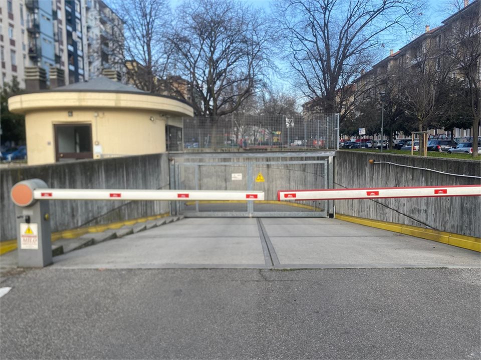 Box/Garage 16mq in affitto a Milano