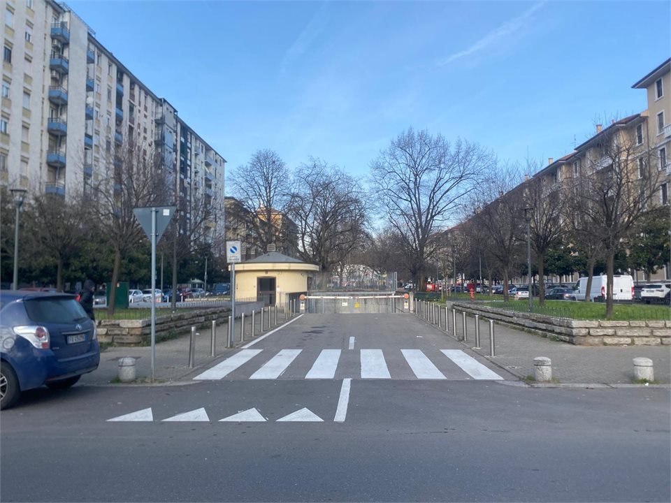 Box/Garage 16mq in affitto a Milano