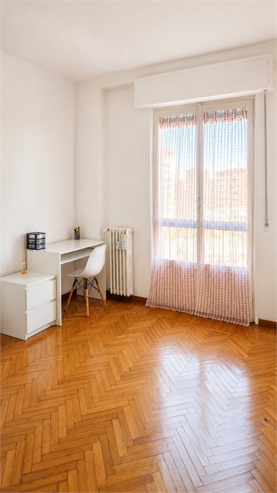 Quadrilocale in affitto a Milano