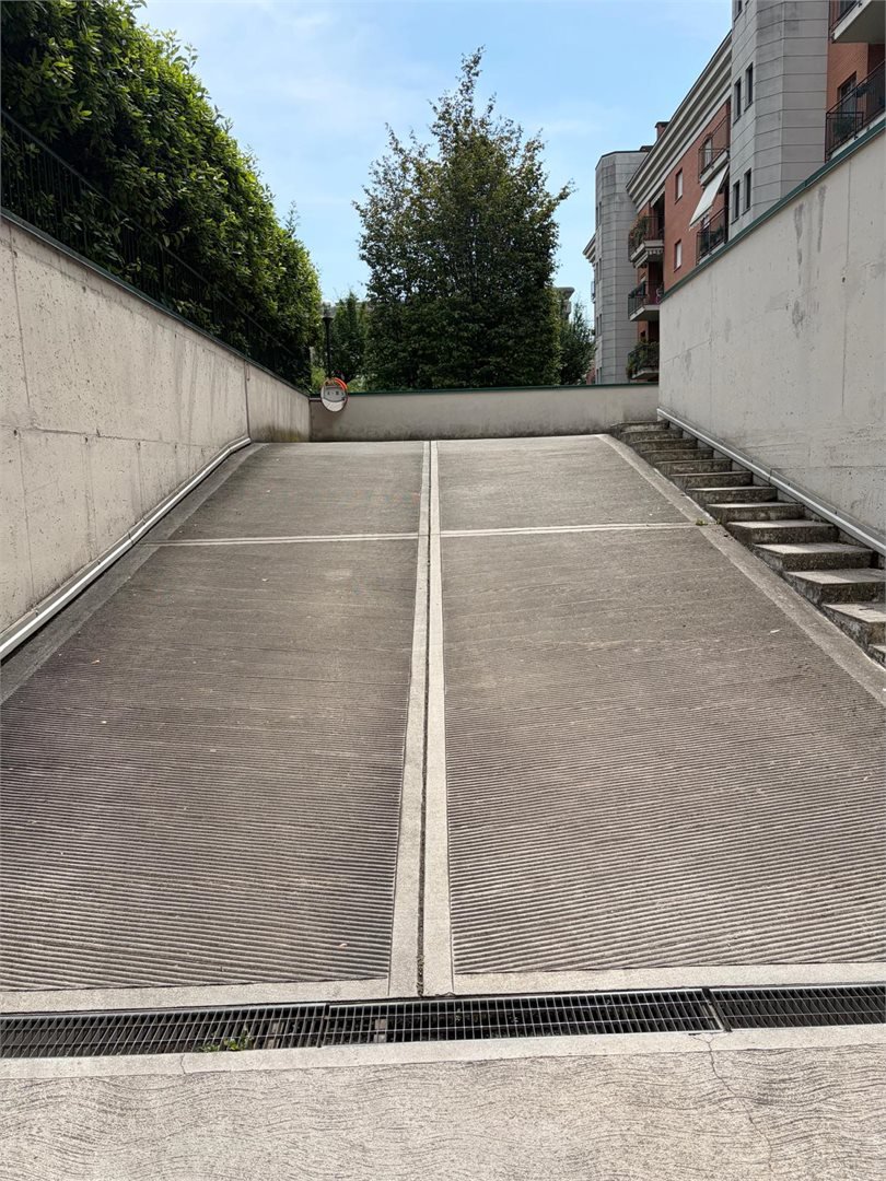 Box/Garage 14mq in affitto a Milano
