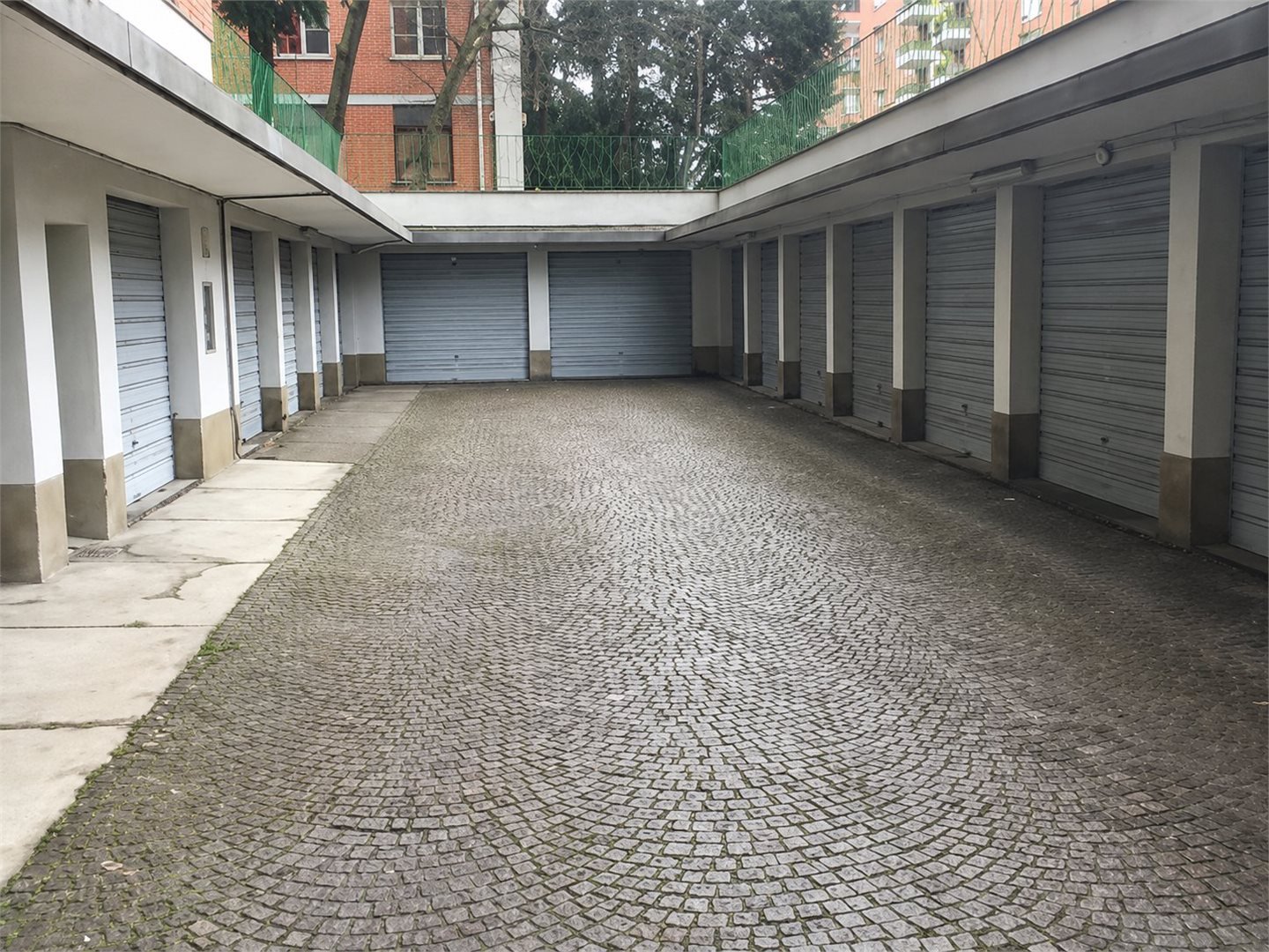 Box/Garage 21mq in affitto a Milano