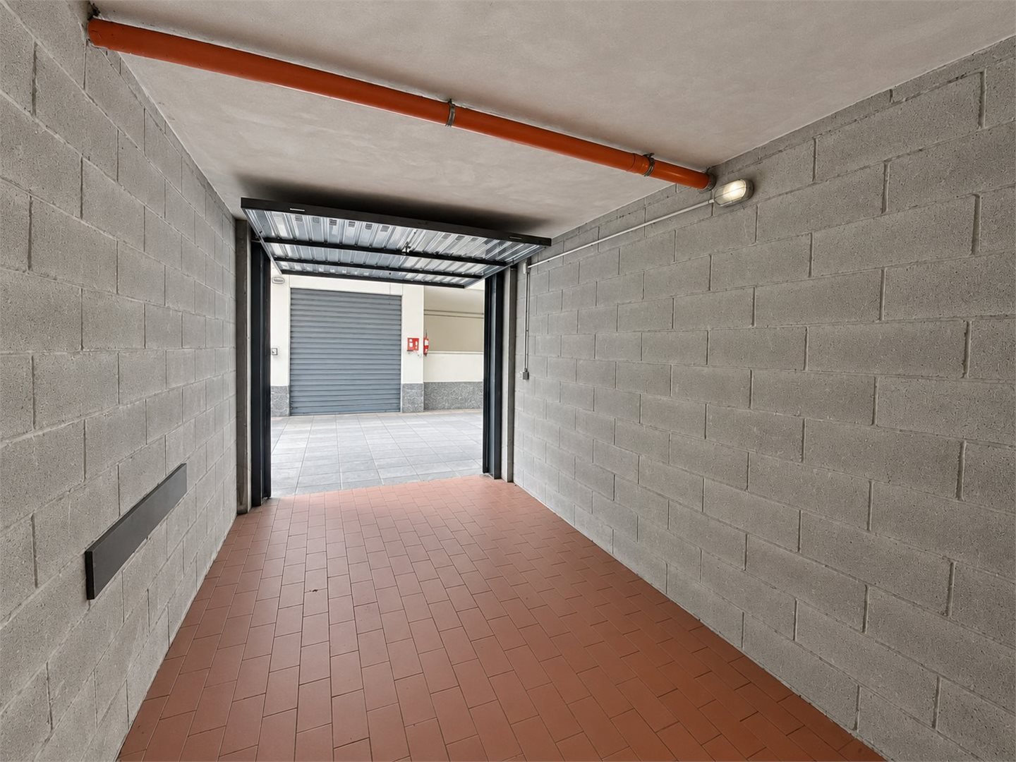 Box/Garage 14mq in affitto a Milano