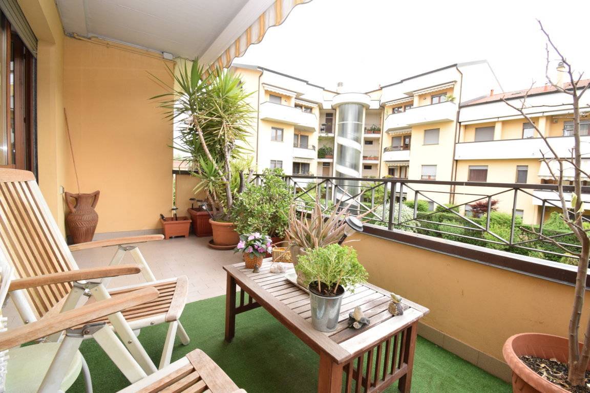 Appartamento in vendita a Monza