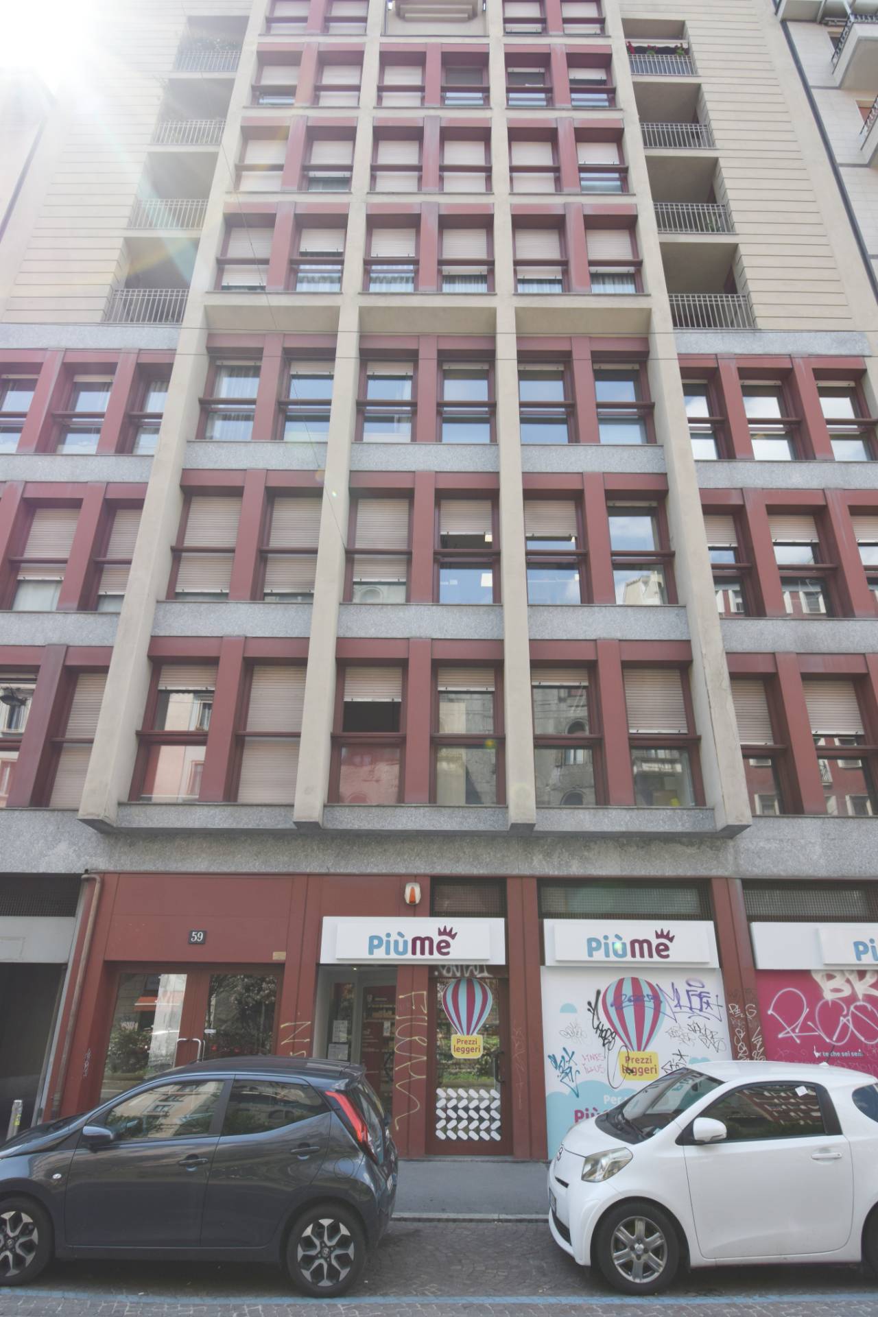 Attivit commerciale in vendita a Milano, Nolo