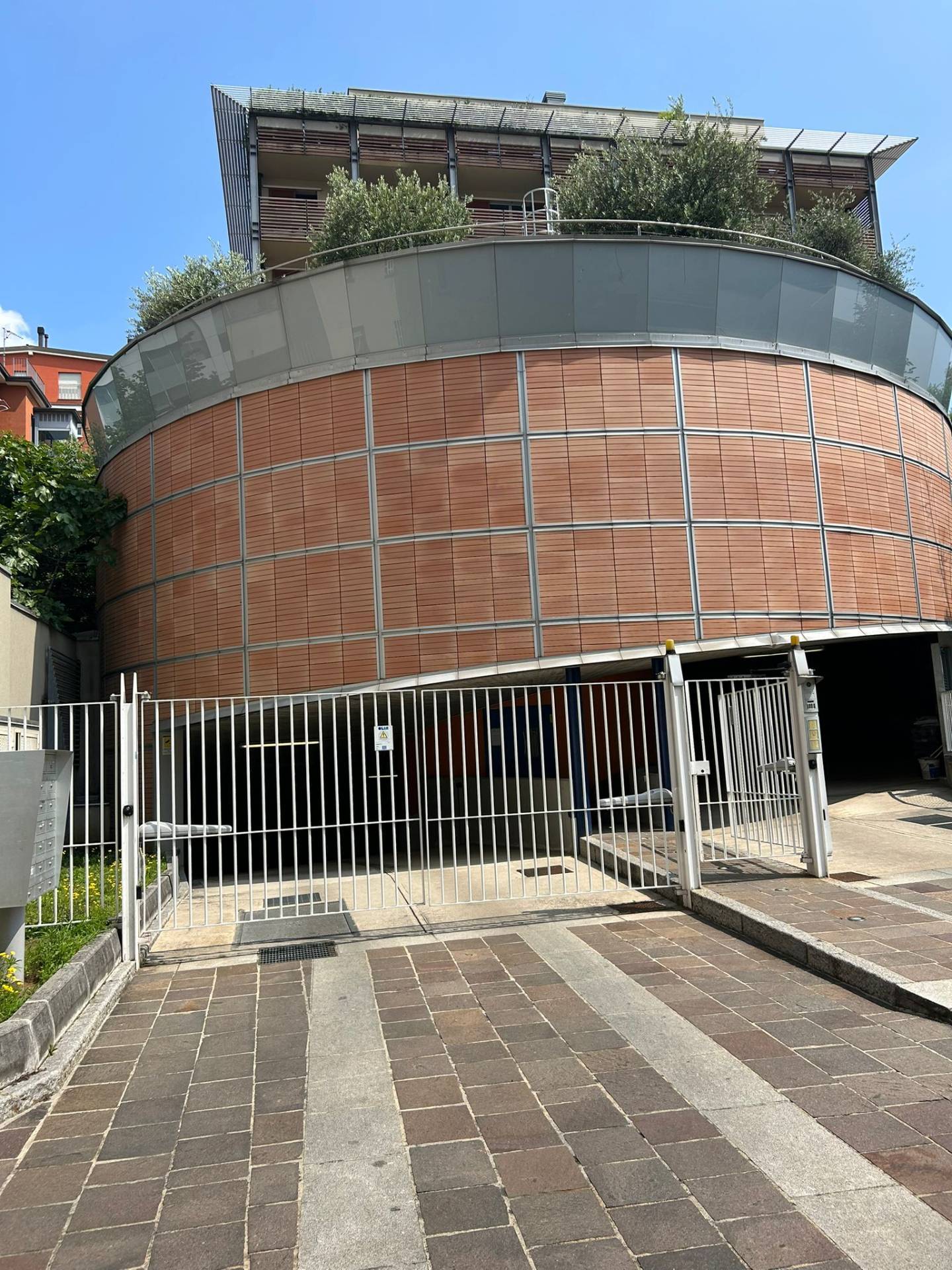 Box o garage in vendita a Milano, Precotto