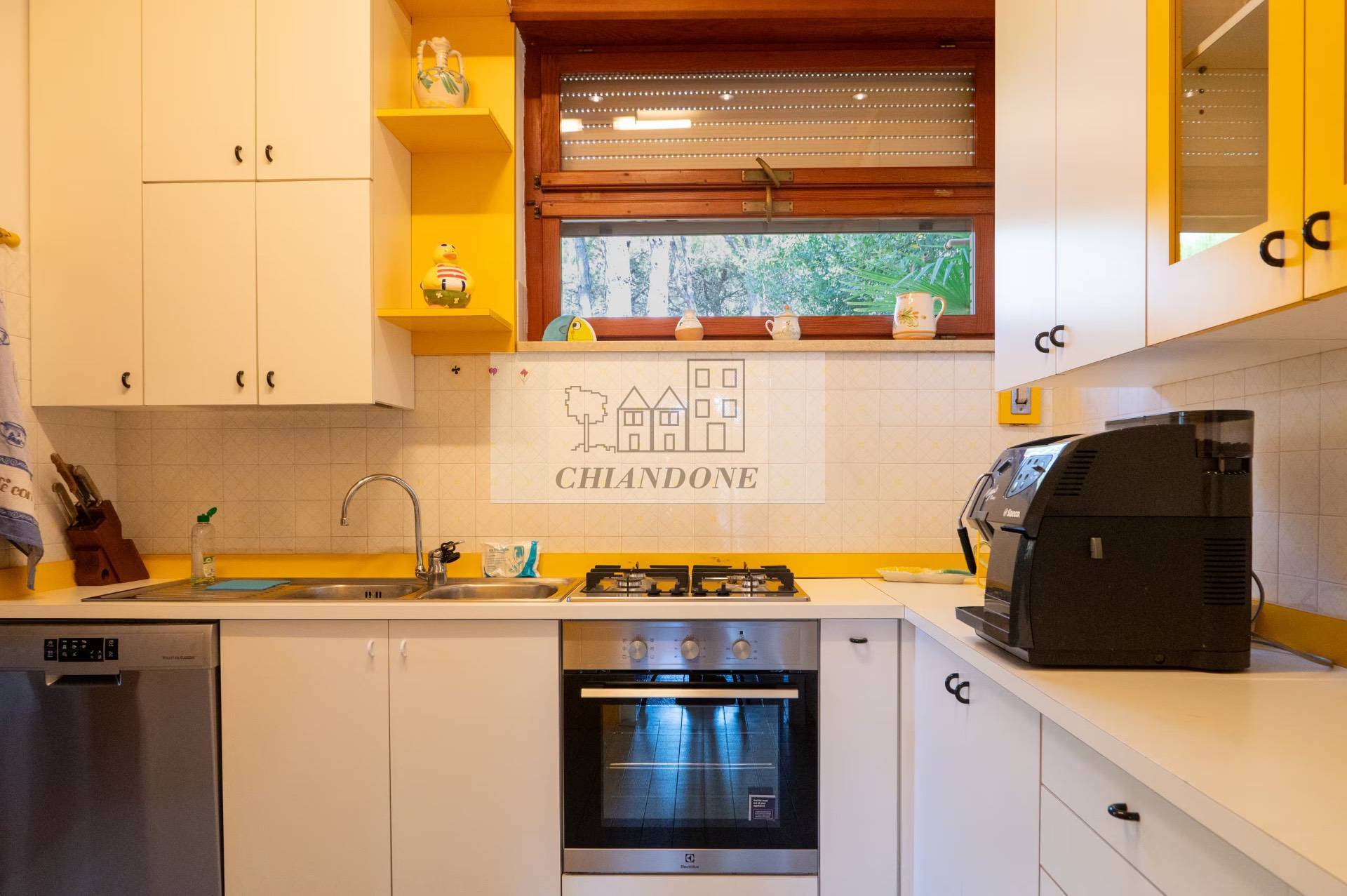 Villa in vendita a Lignano Sabbiadoro, Lignano Riviera