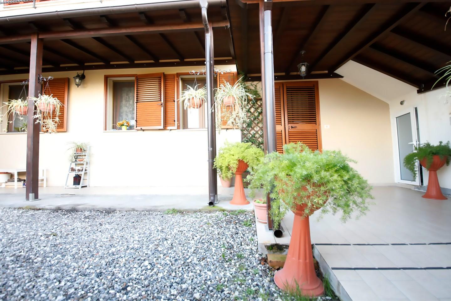 Quadrilocale con giardino a Collesalvetti