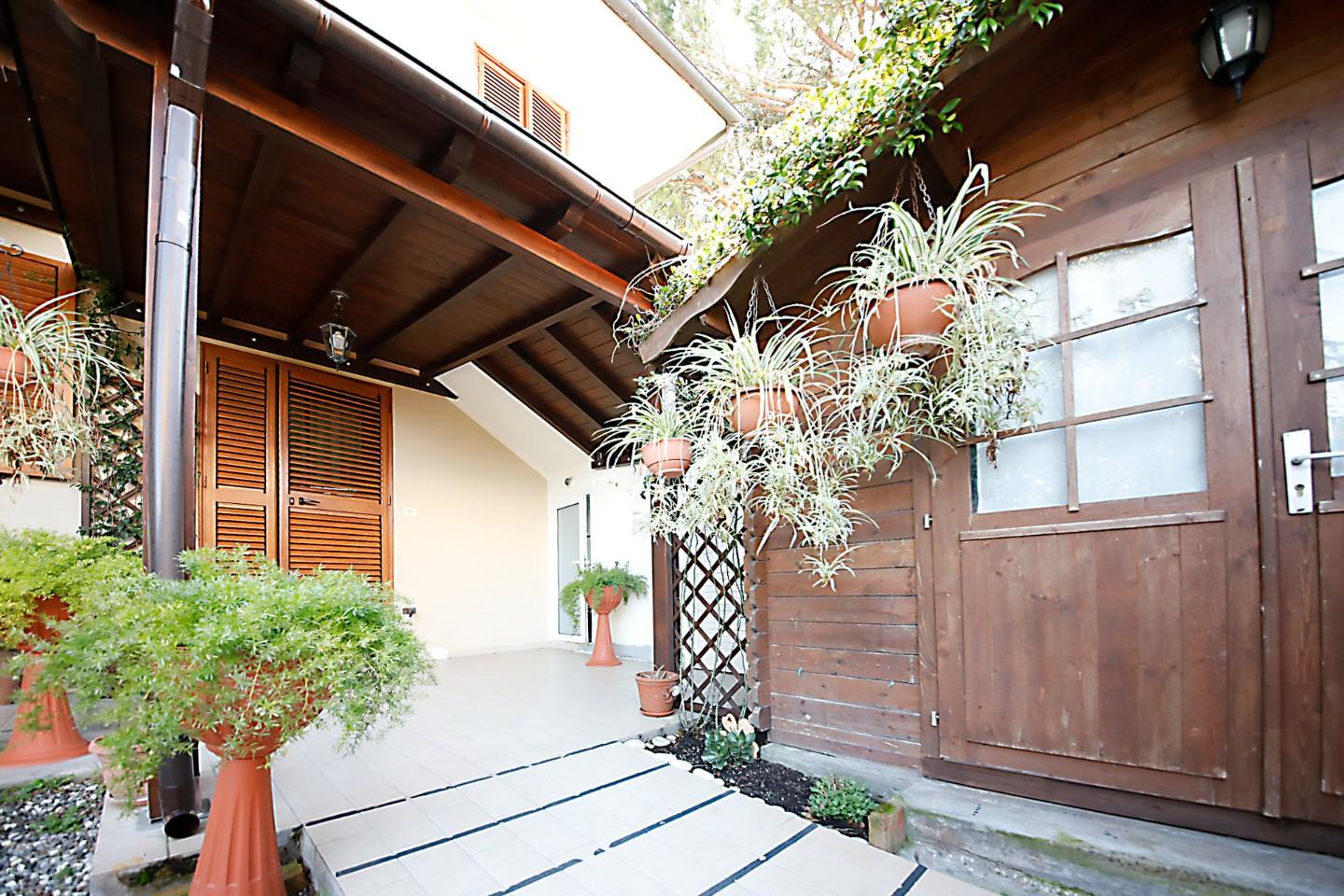 Quadrilocale con giardino a Collesalvetti