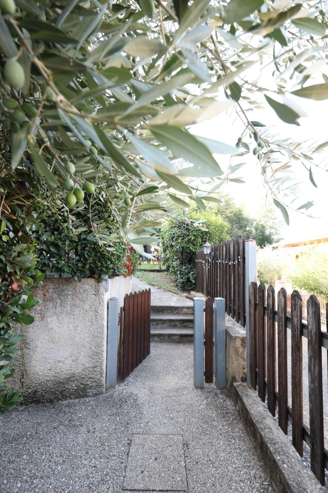 Quadrilocale arredato in affitto a Collesalvetti