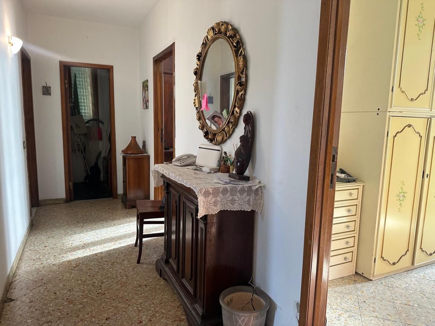 Quadrilocale con terrazzo a Empoli