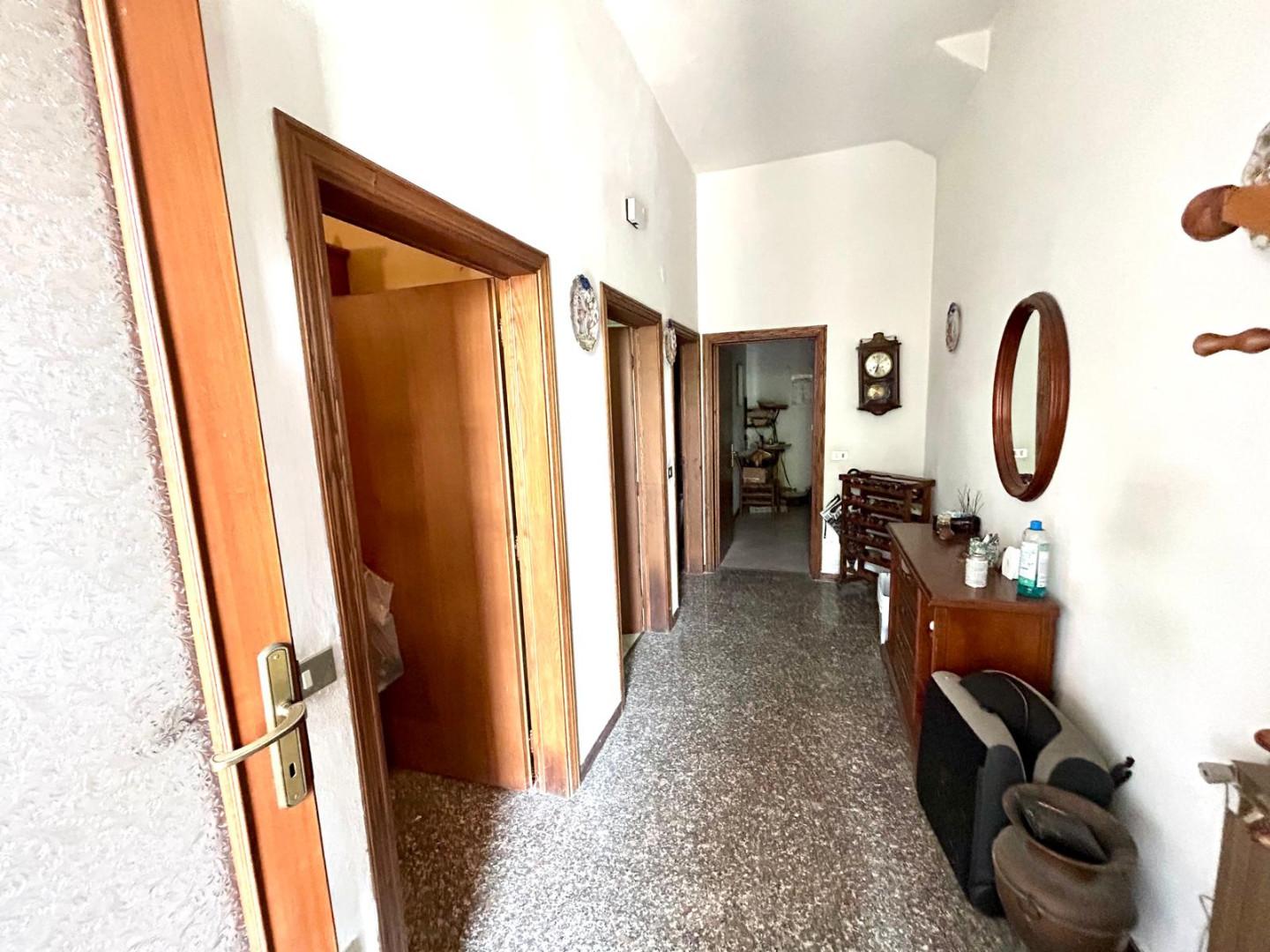 Casa indipendente con giardino, Empoli avane