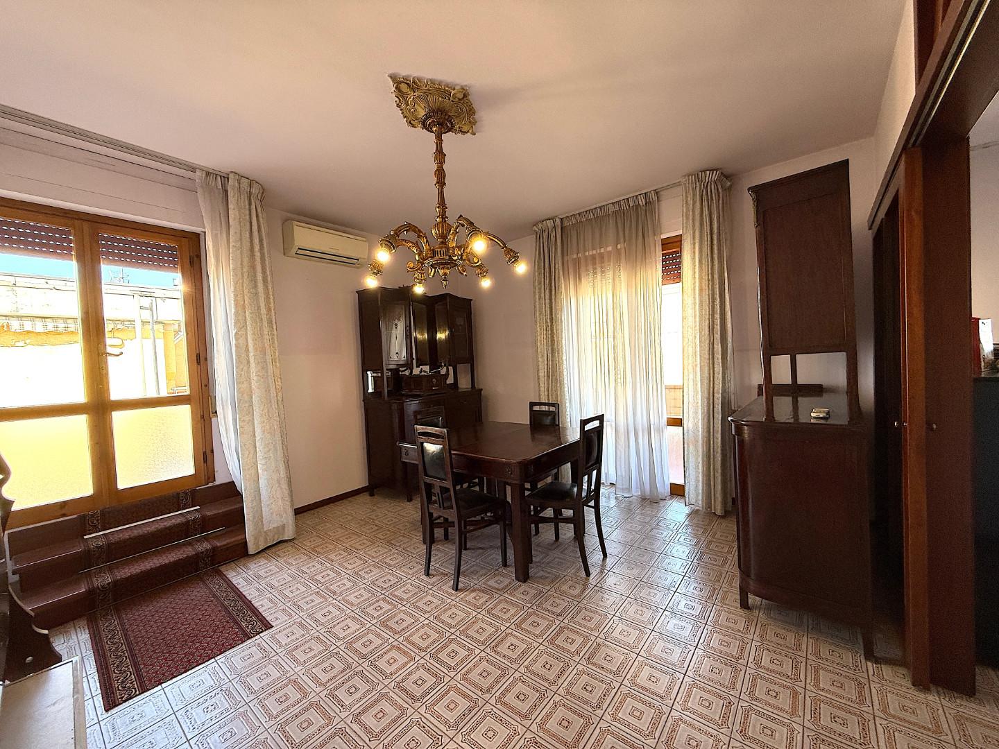 Attico con terrazzi, Vinci sovigliana