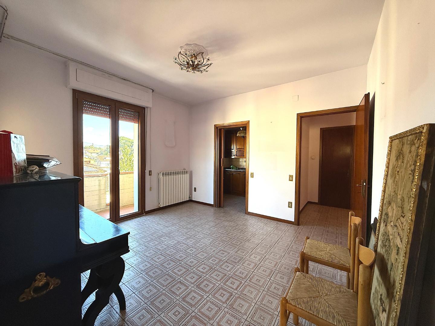 Attico con terrazzi, Vinci sovigliana