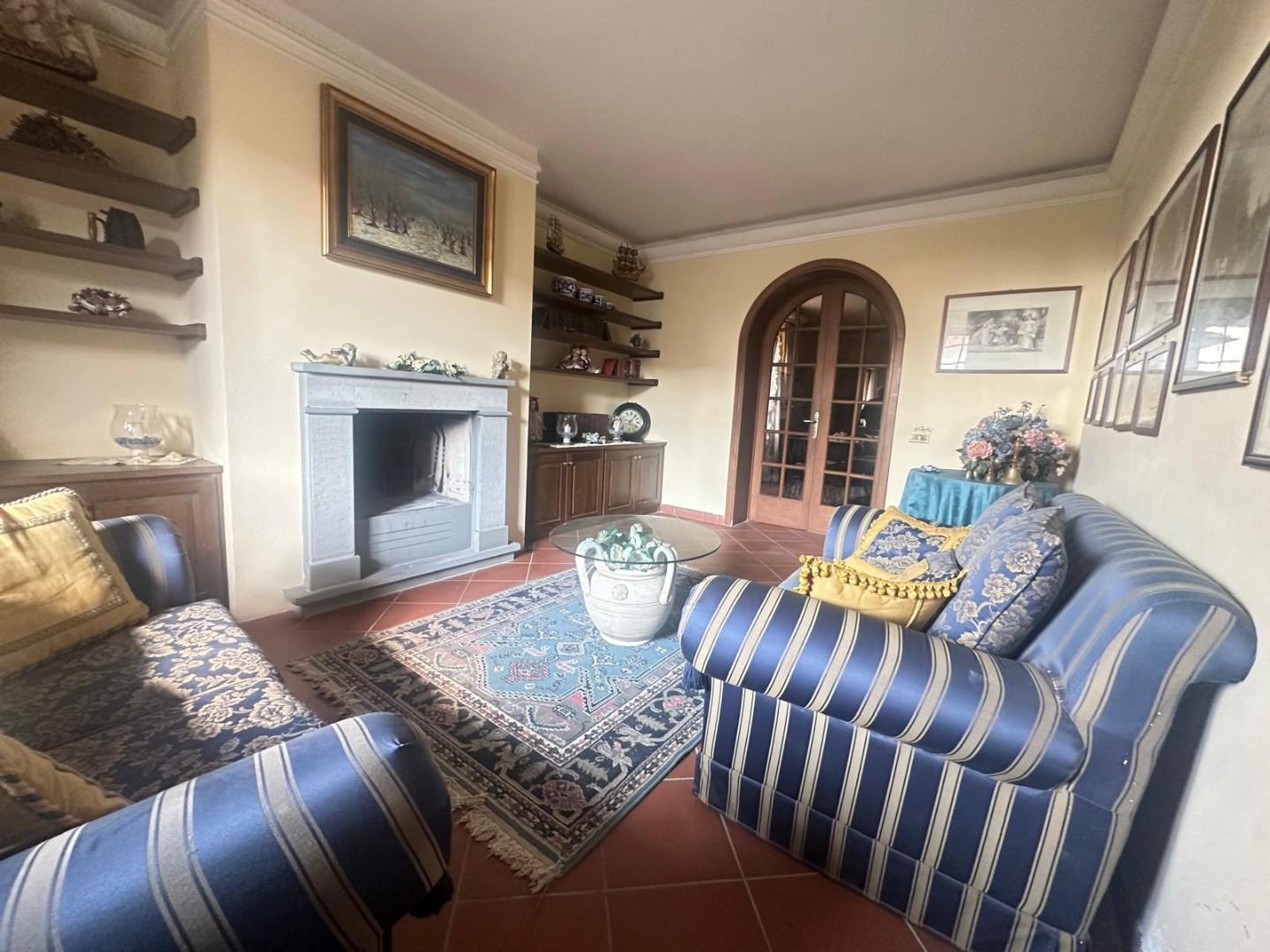 Casa indipendente con giardino a Larciano