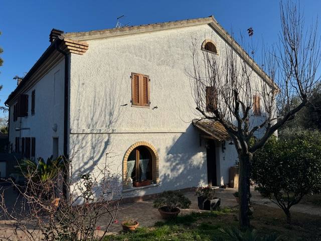 Villa in vendita, San Benedetto del Tronto collinare