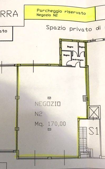 Locale commerciale in affitto a San Benedetto del Tronto, Centrale Nord