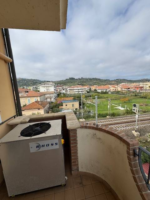 Appartamento in vendita a Alba Adriatica, Zona Mare