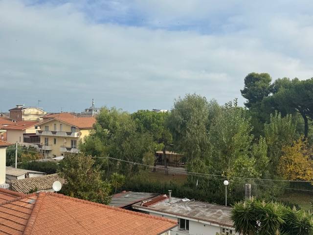 Appartamento in vendita a Alba Adriatica, Zona Mare