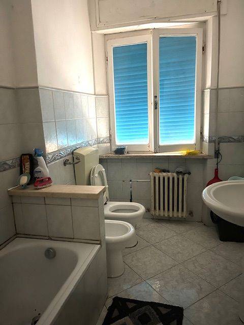 Intero fabbricato / porzione fabbricato in vendita a San Benedetto del Tronto, Centrale Nord