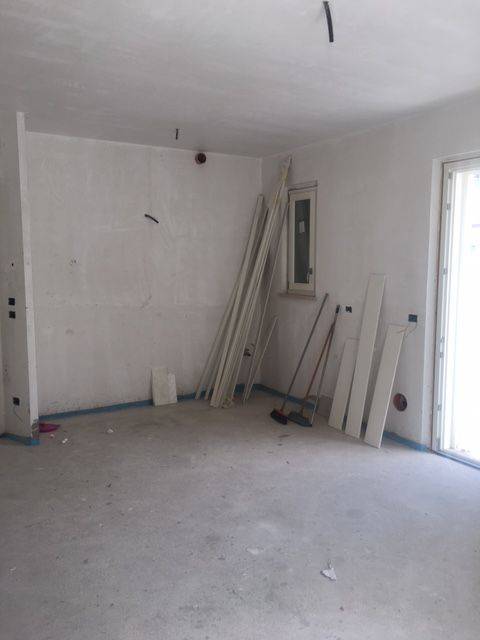 Attico in vendita a Grottammare, Zona Ascolani