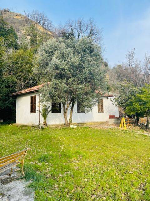 Casa singola in vendita a Cupra Marittima, Collinare