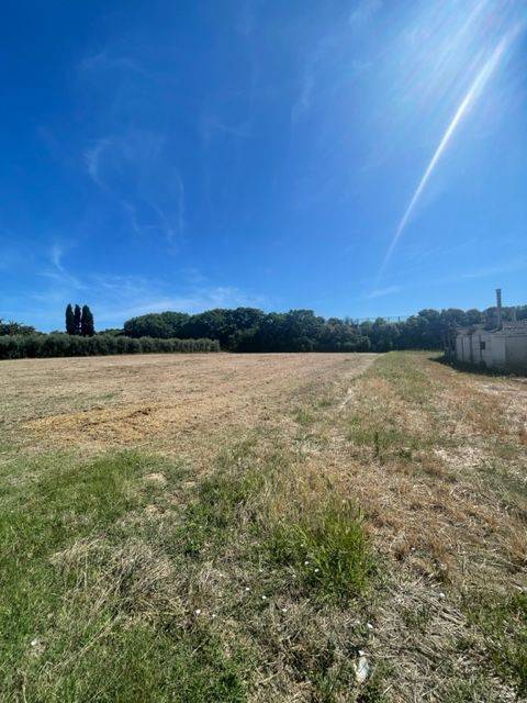 Terreno edificabile in vendita a Cupra Marittima, Residenziale