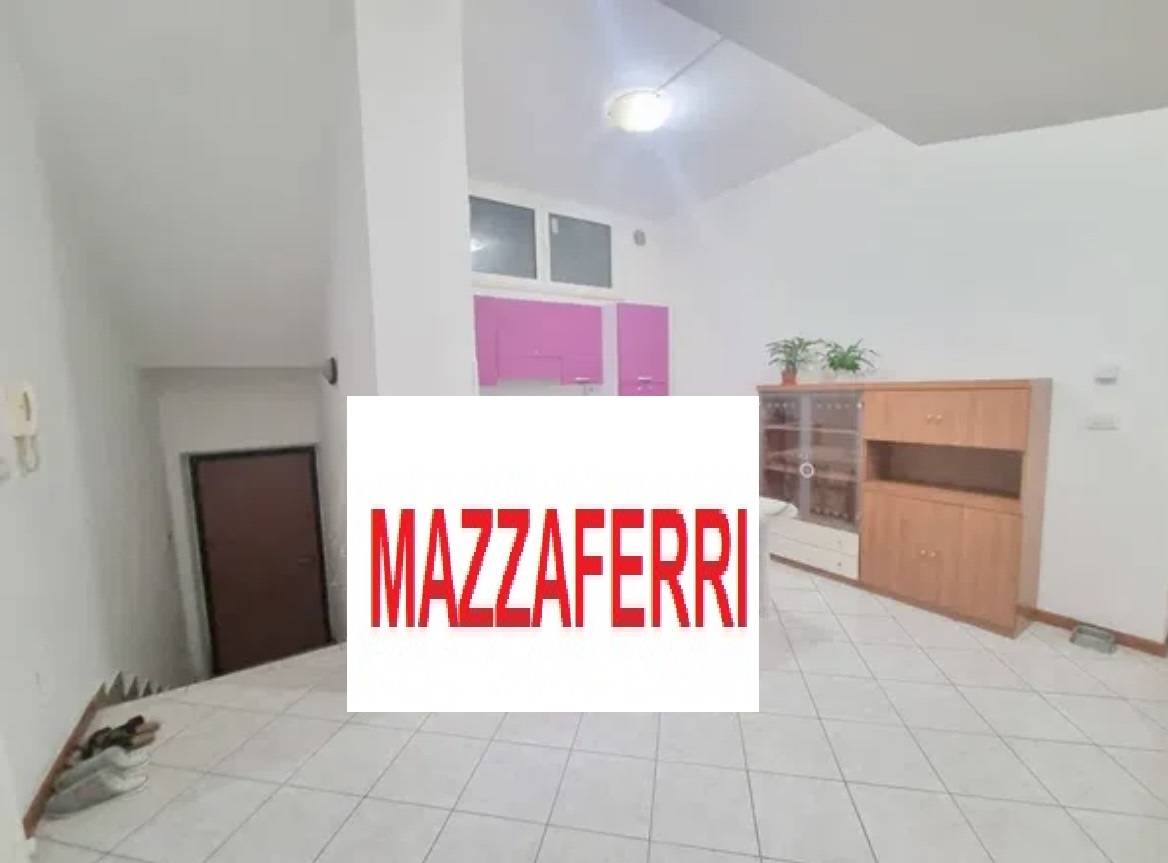 Appartamento in affitto a San Benedetto del Tronto, Centrale