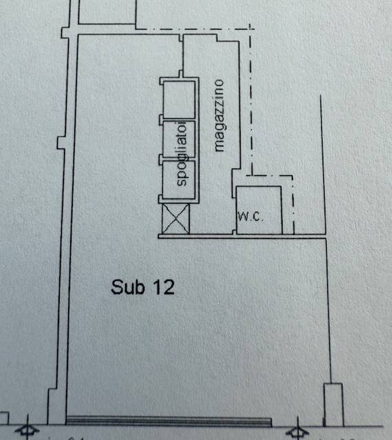 Locale commerciale in affitto a San Benedetto del Tronto, Centralissima