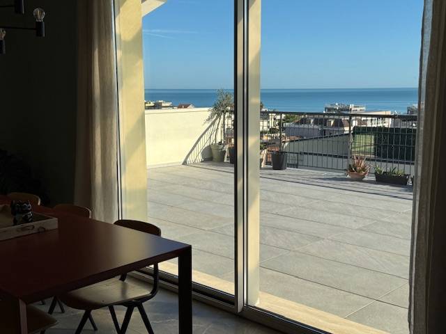 Attico in vendita a Grottammare, Zona Ascolani