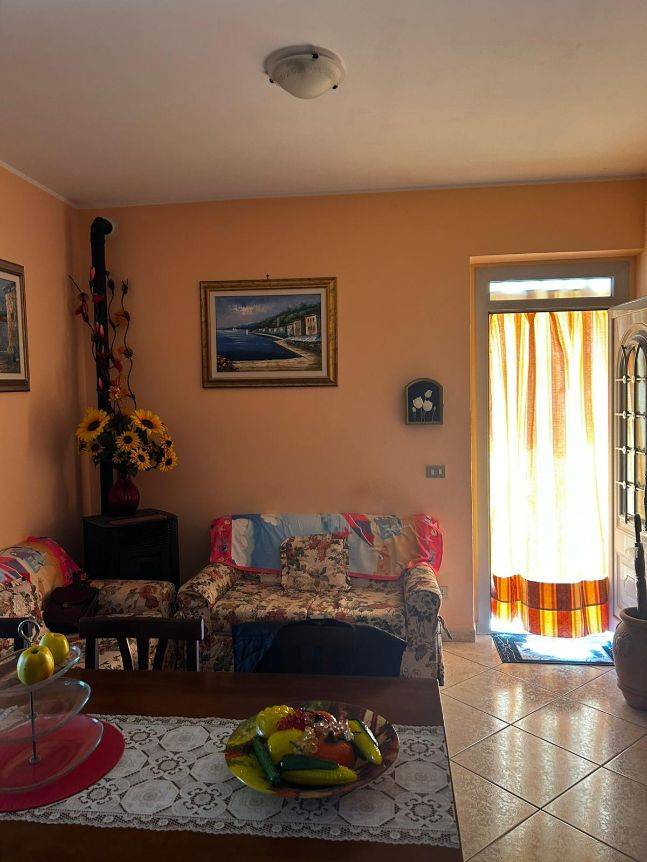Appartamento in vendita a Montefiore dell'Aso