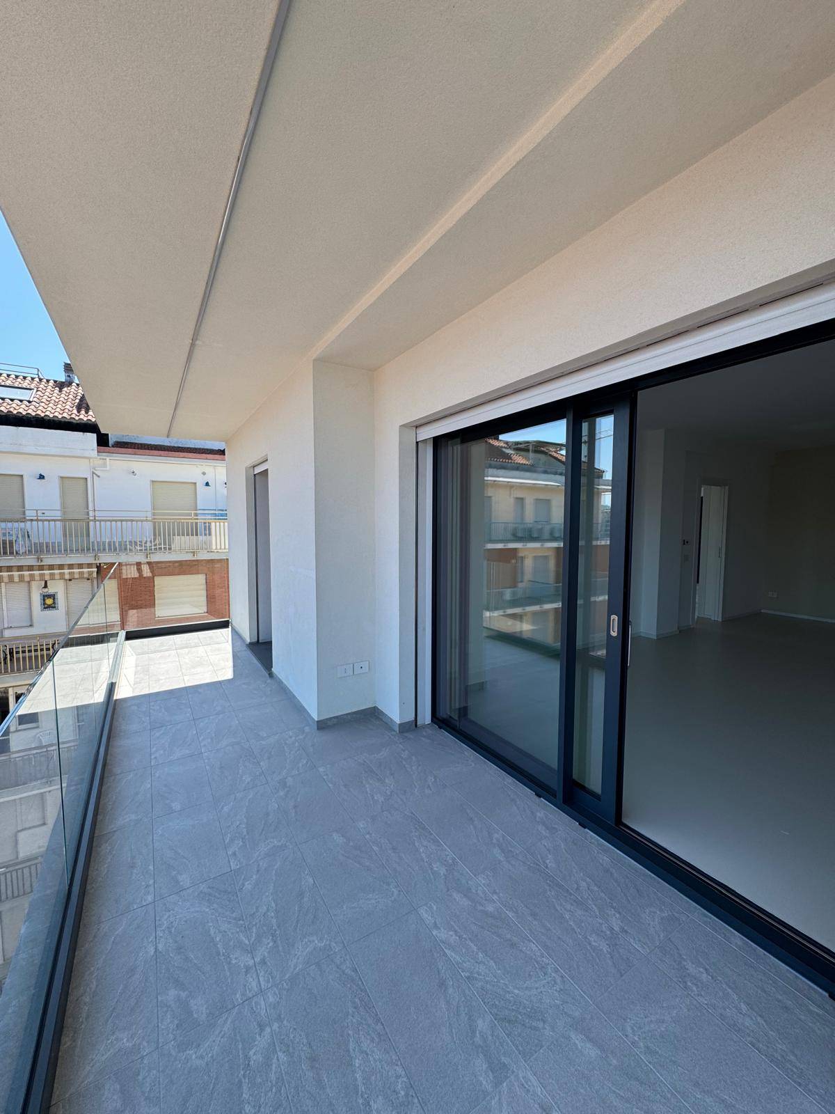 Appartamento in vendita a San Benedetto del Tronto, Lungomare