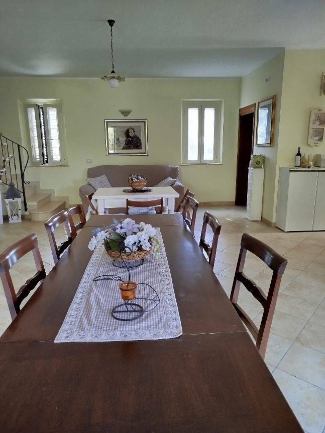 Villetta a schiera / Bifamiliare in vendita a Acquaviva Picena, Collinare