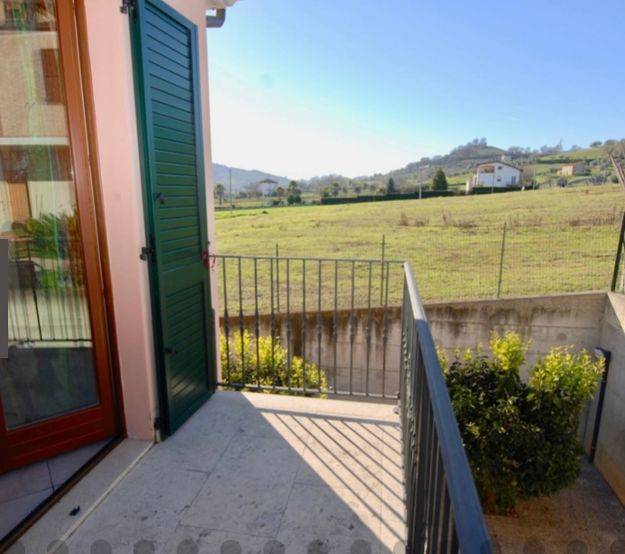 Appartamento in vendita a Massignano, Villa Santi