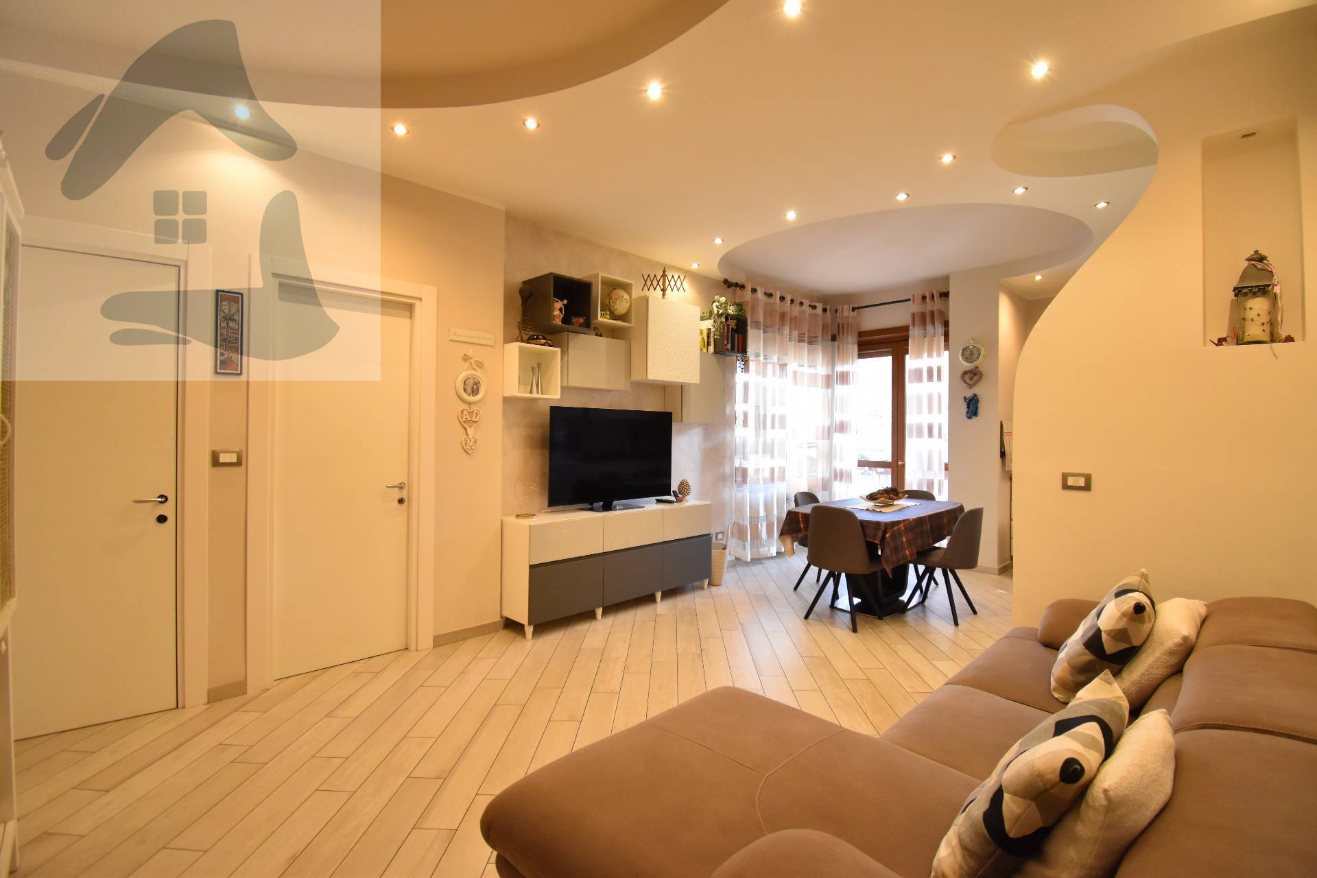 Appartamento in vendita a Collegno, Paradiso