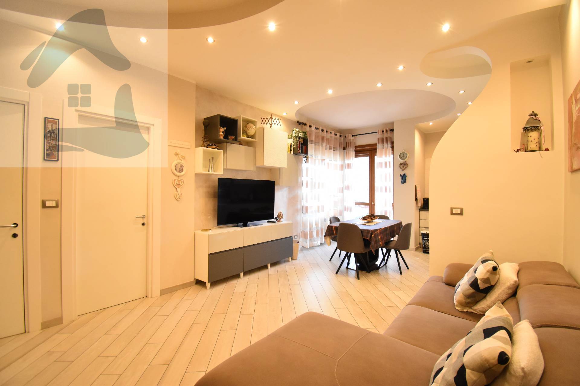 Appartamento in vendita a Collegno, Paradiso