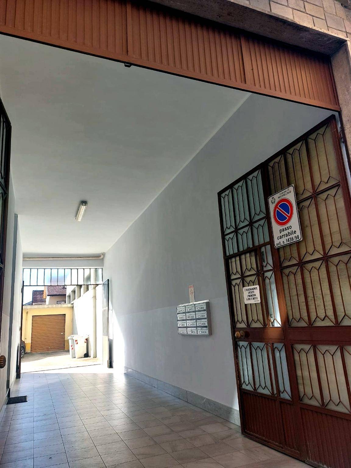 Appartamento in vendita a Nichelino, Centro