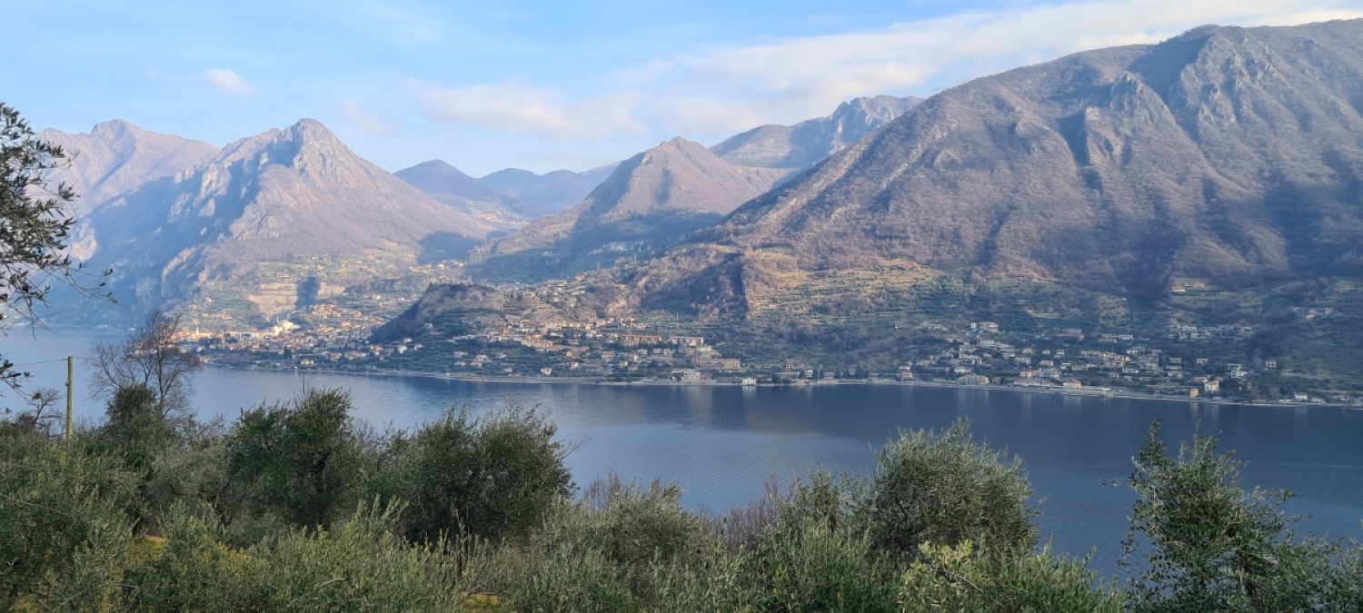 Rustico con giardino a Monte Isola