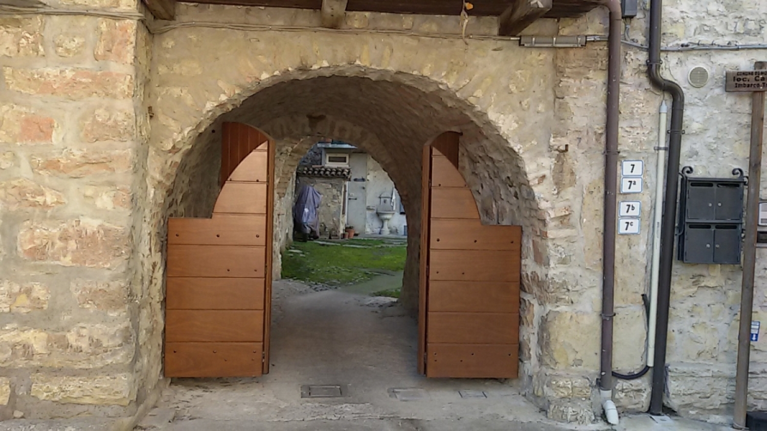 Attico ristrutturato a Monte Isola