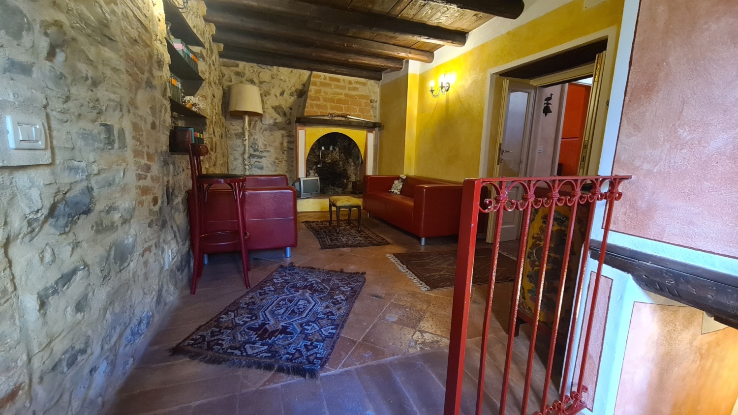 Quadrilocale in vendita a Monte Isola