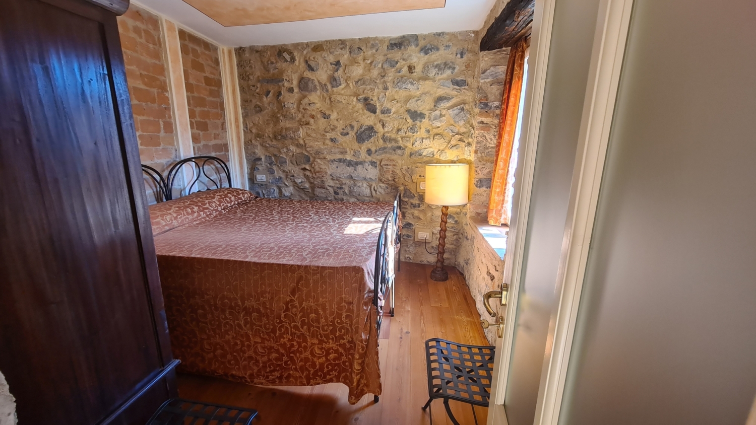 Quadrilocale in vendita a Monte Isola