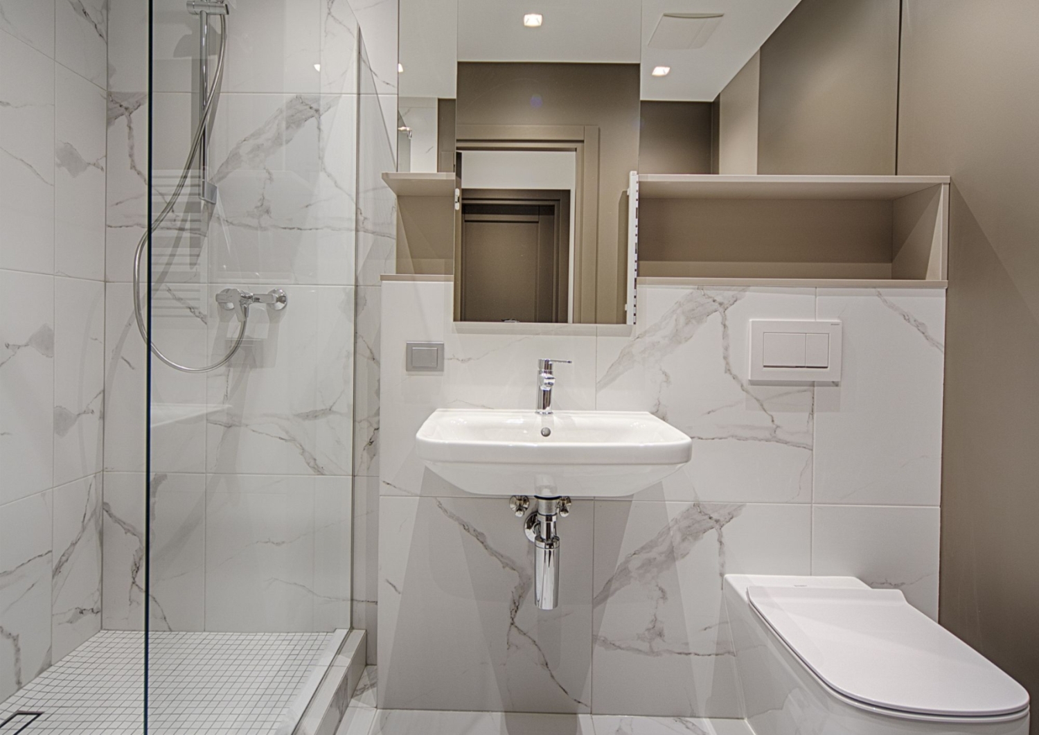 Appartamento ristrutturato in marone via roma, Marone