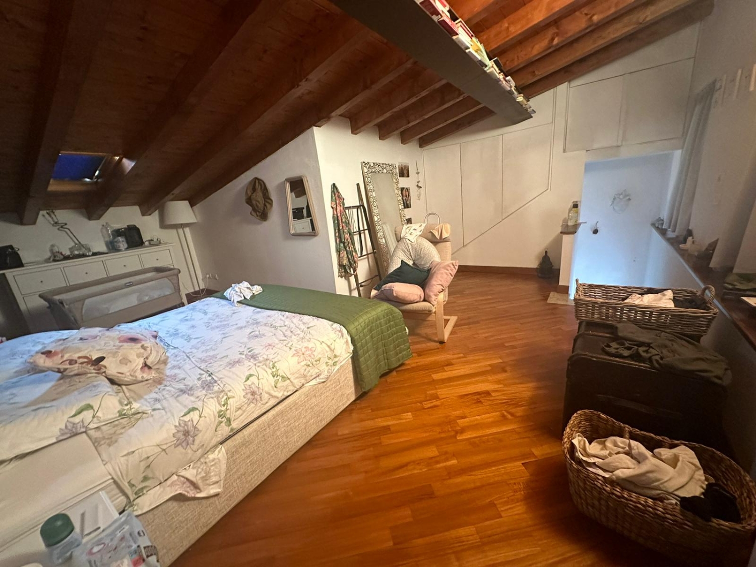 Quadrilocale con terrazzo in via conte secco d'aragona, Cazzago San Martino