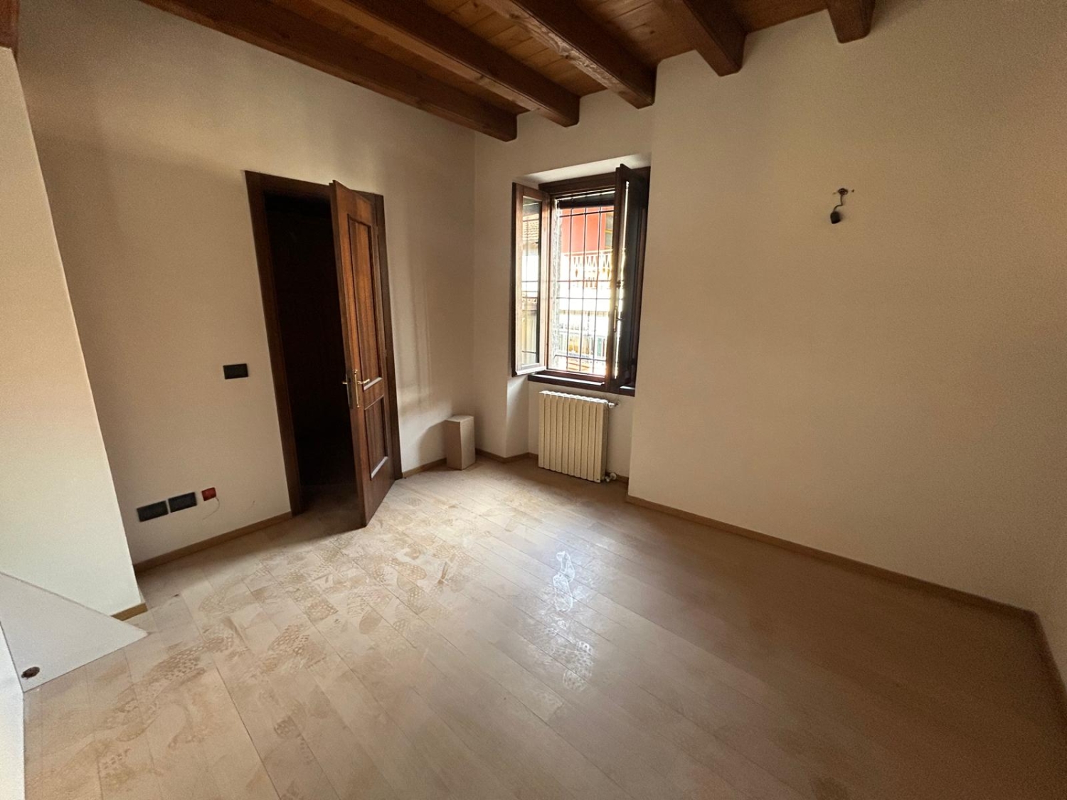 Trilocale con terrazzo in provaglio d'iseo via duca d'aosta, Provaglio d'Iseo