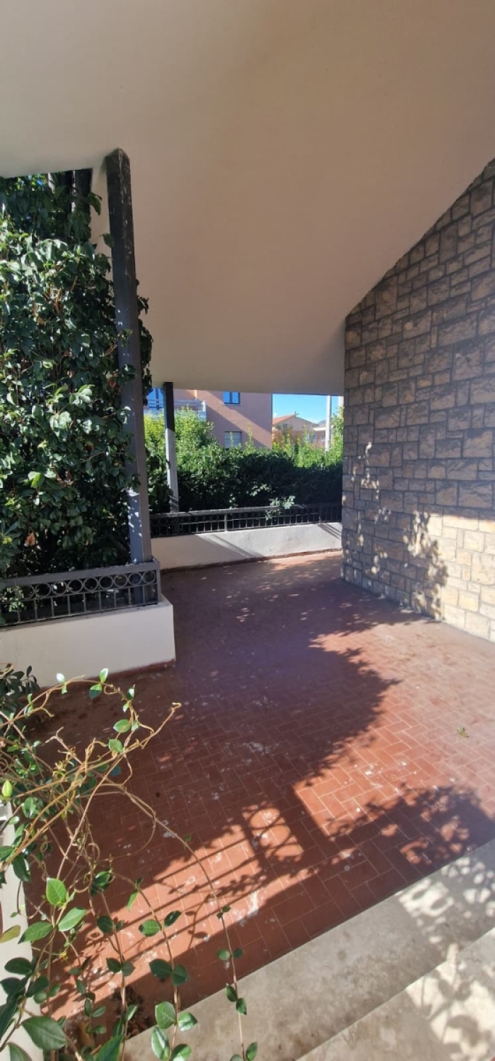 Villa con giardino in via bologna, Gussago