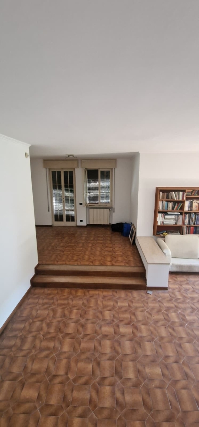 Villa con giardino in via bologna, Gussago